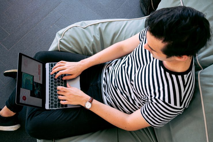 What type of content is required for business blog success